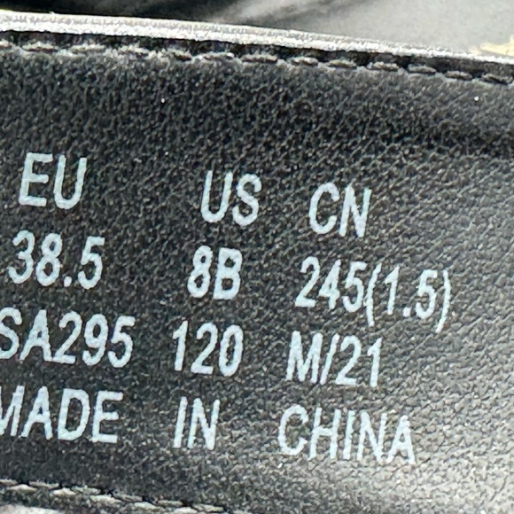 Stuart Weitzman Black Leather Platform Flip Flops - Picture 4 of 10